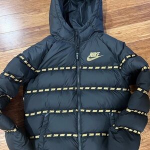 NWOT - Nike Kids Black Puffer Jacket